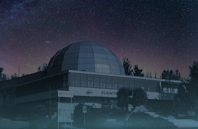 {Powiększa się kolekcja meteorytów w Olsztyńskim Planetarium i Obserwatorium Astronomicznym.}